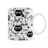 Kubek w czarne koty. Dla miłośnika kotów.