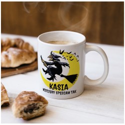 Kubek z czarownicą personalizowany „Wieczory spędzam tak”